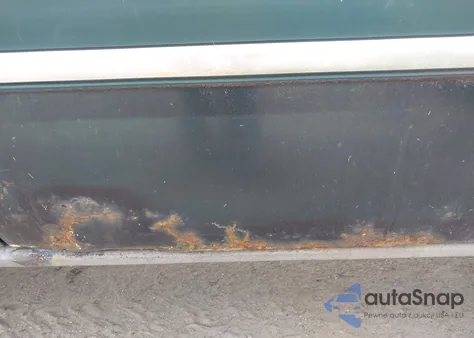 2004 Chevrolet Silverado 1500 Z71 z USA, uszkodzony, nr VIN 2GCEK19T841388429